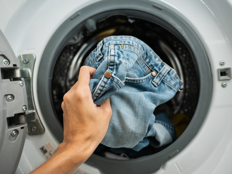Professional dry cleaning service - Red Rose Dry Clean Ranchi